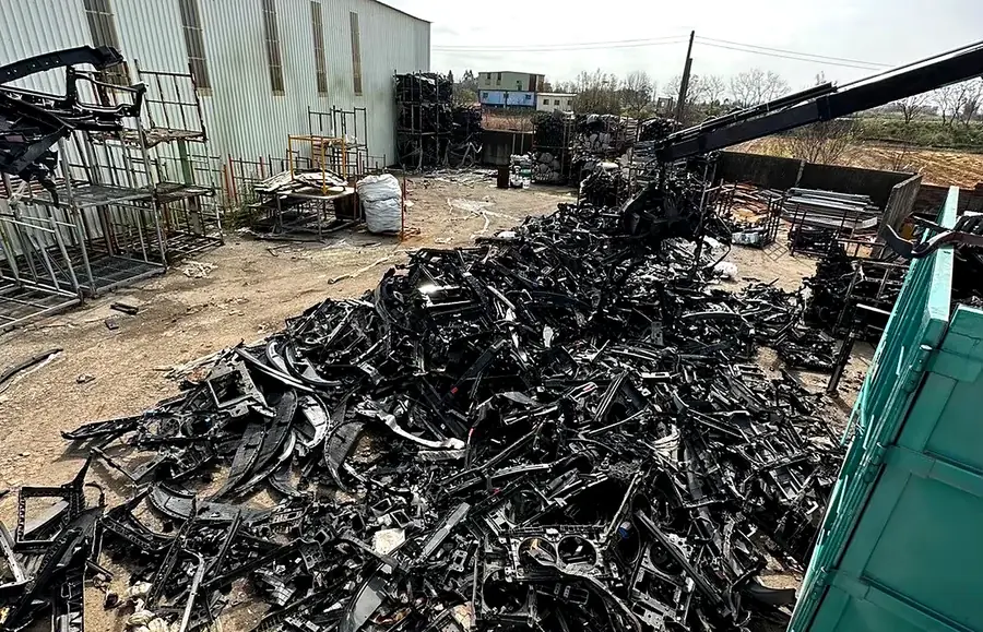 塑膠雜類與破碎廢棄物清運案例